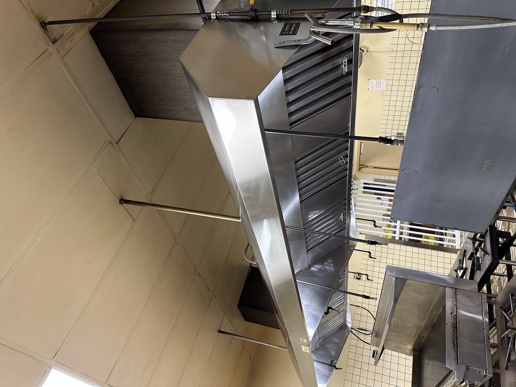 Cleaned commercial exhaust vent