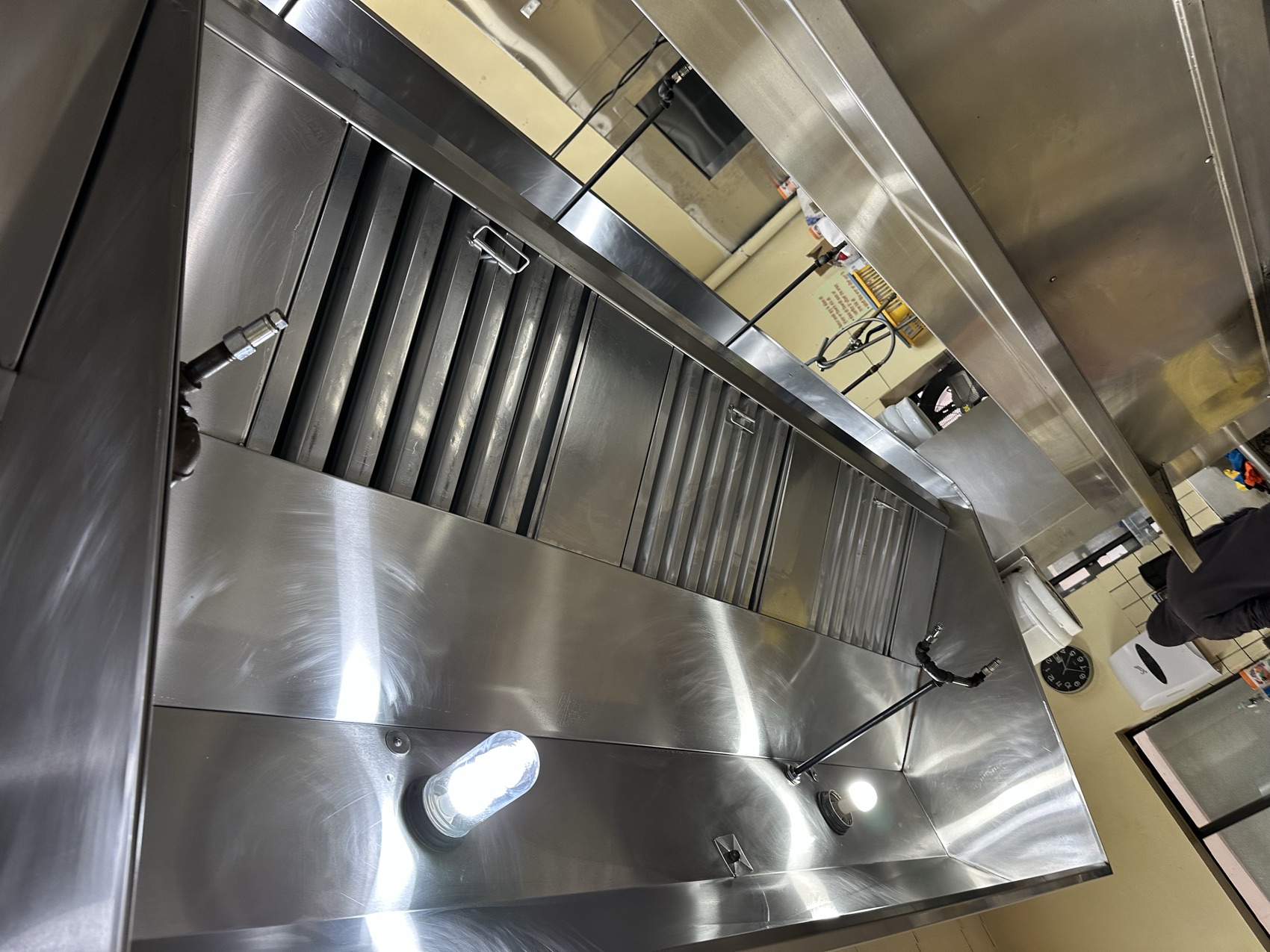 Cleaned commercial exhaust vent